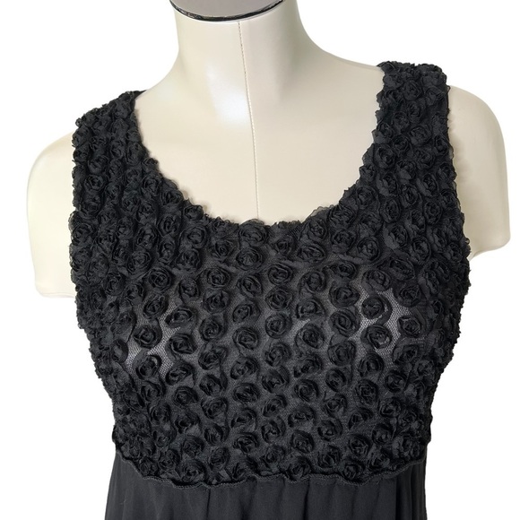 SECOND SKIN NYC Black Floral Sleeveless Asymmetrical Midi Dress Size M - Picture 3 of 16